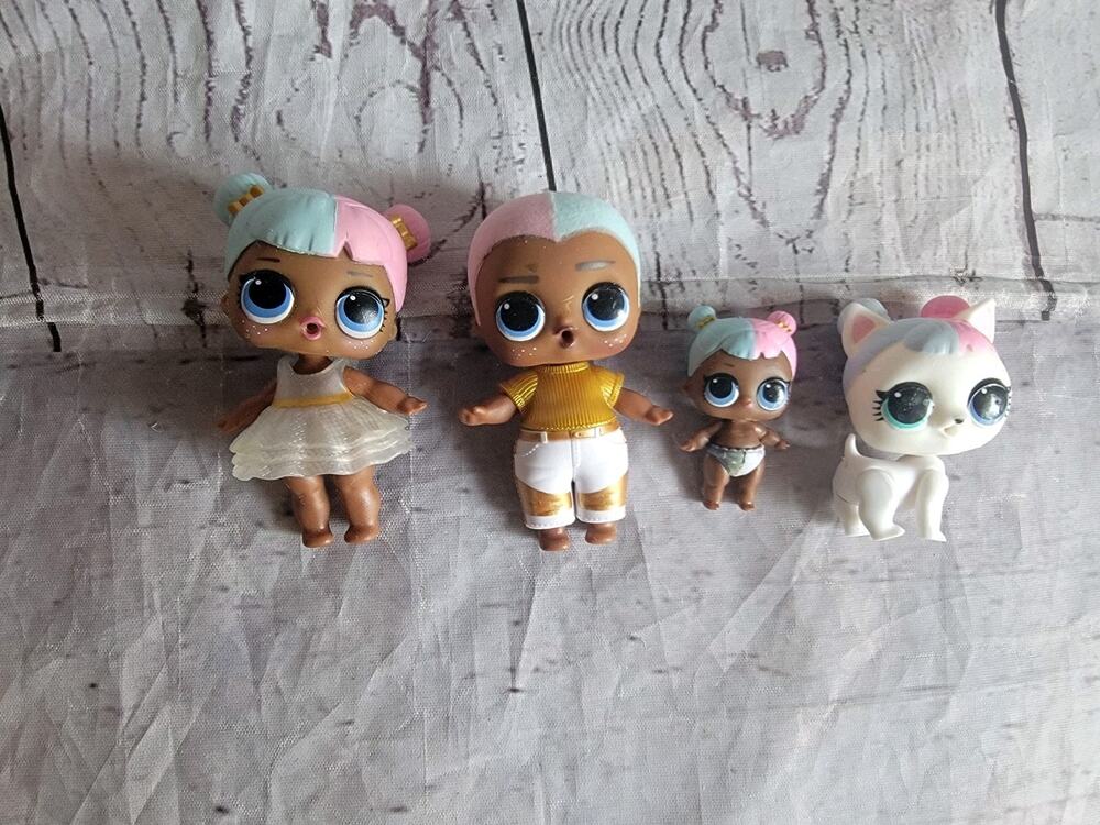 LOL Surprise 2022 LIMITED EDITION OMG Sweets Family Pack Sugar Pup Lot Of 4